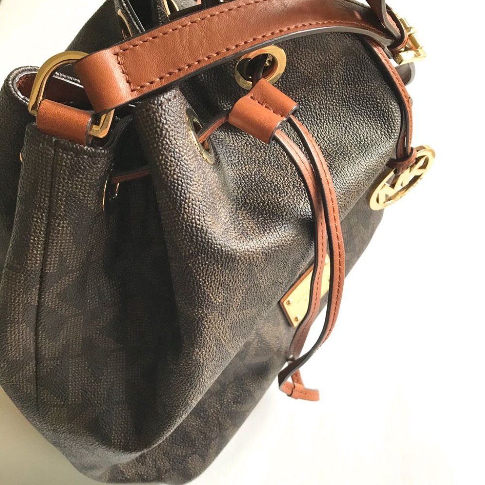 Michael Kors Brown Logo Print Shoulder Bag - Picture 4 of 8